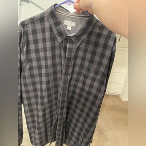 Men’s button down NEW
